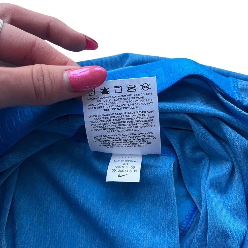 Nike Women’s Size XS Blue Dri-Fit Cut-out Logo Elastic Straps Loose Fit Tank Top